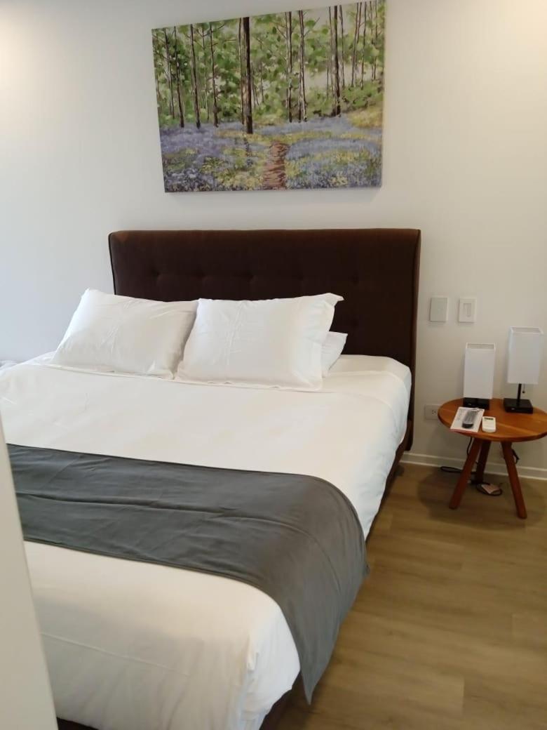 Bee Suites San Jose - Escalante Exteriör bild